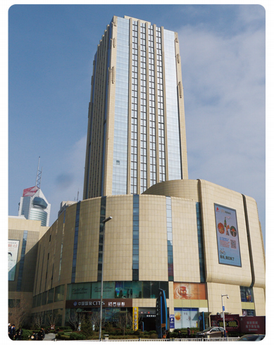 青島某超高層辦公樓地下室抗浮加固，主體施工至3層時發(fā)生地下室上浮事故，采用抗浮錨桿進(jìn)行加固。(2012年)